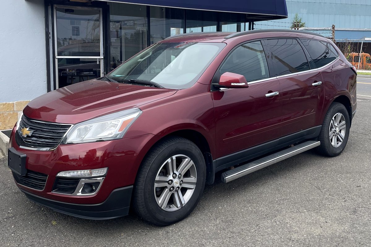2016 Chevrolet Traverse in red