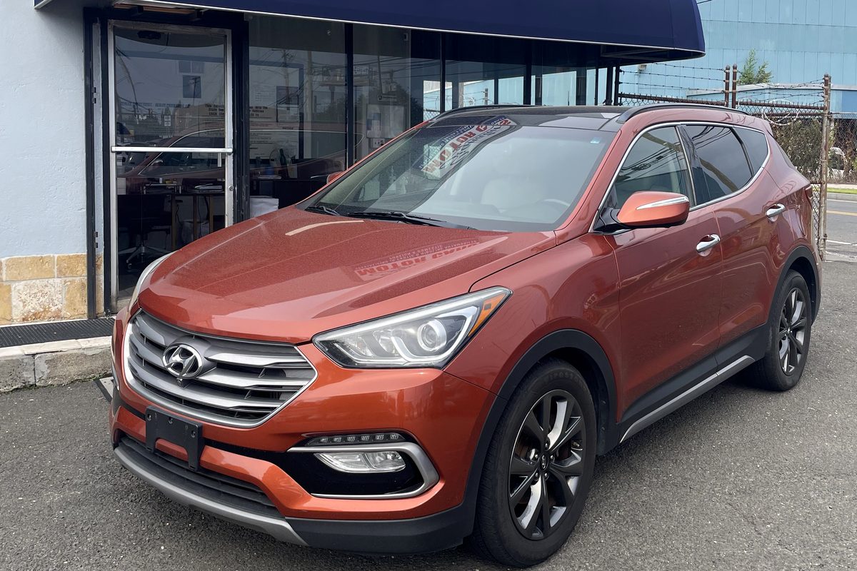 2018 Hyundai Santa Fe Sport in orange